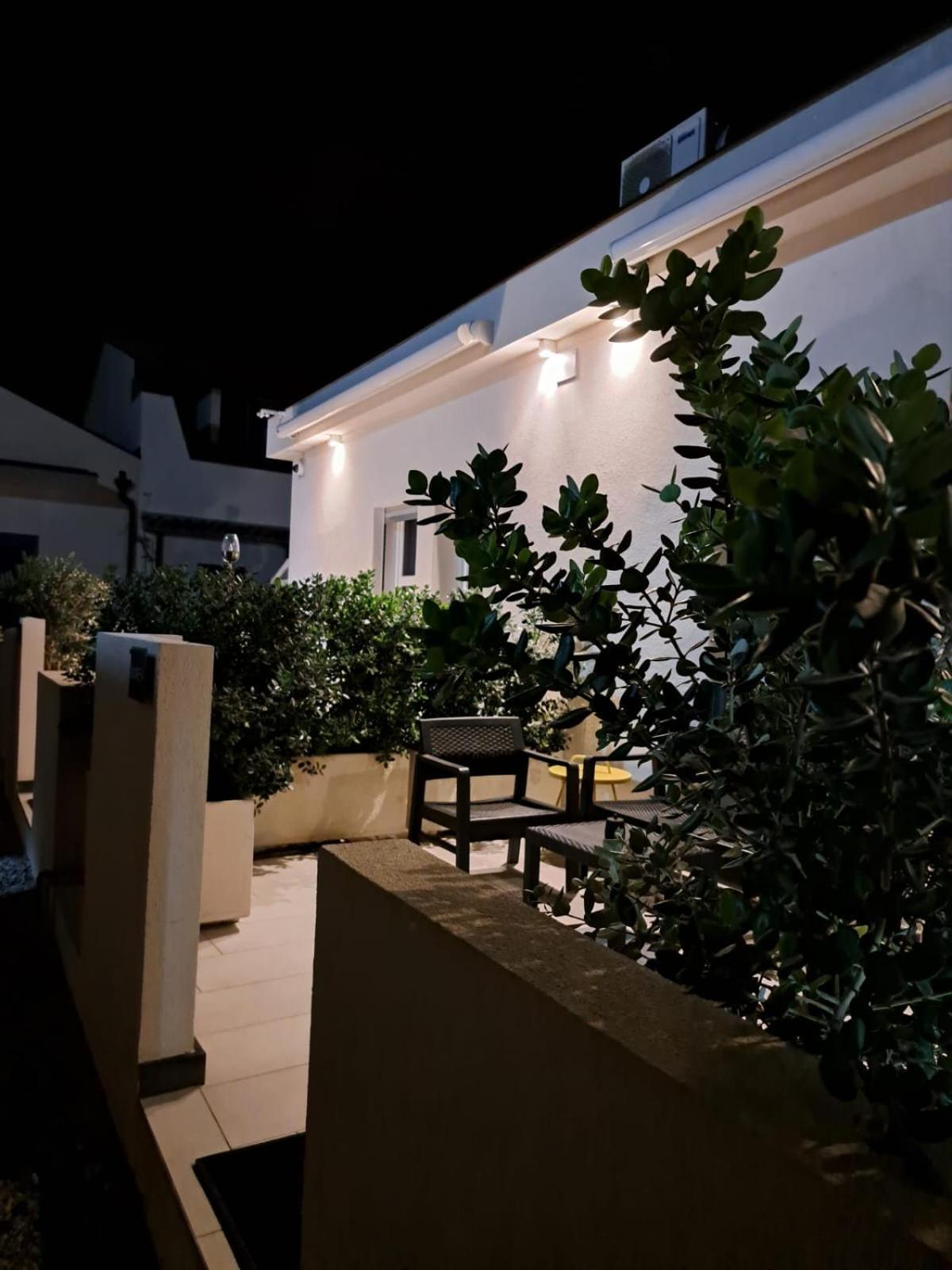 Sikelia Superior Rooms ミラッツォ エクステリア 写真