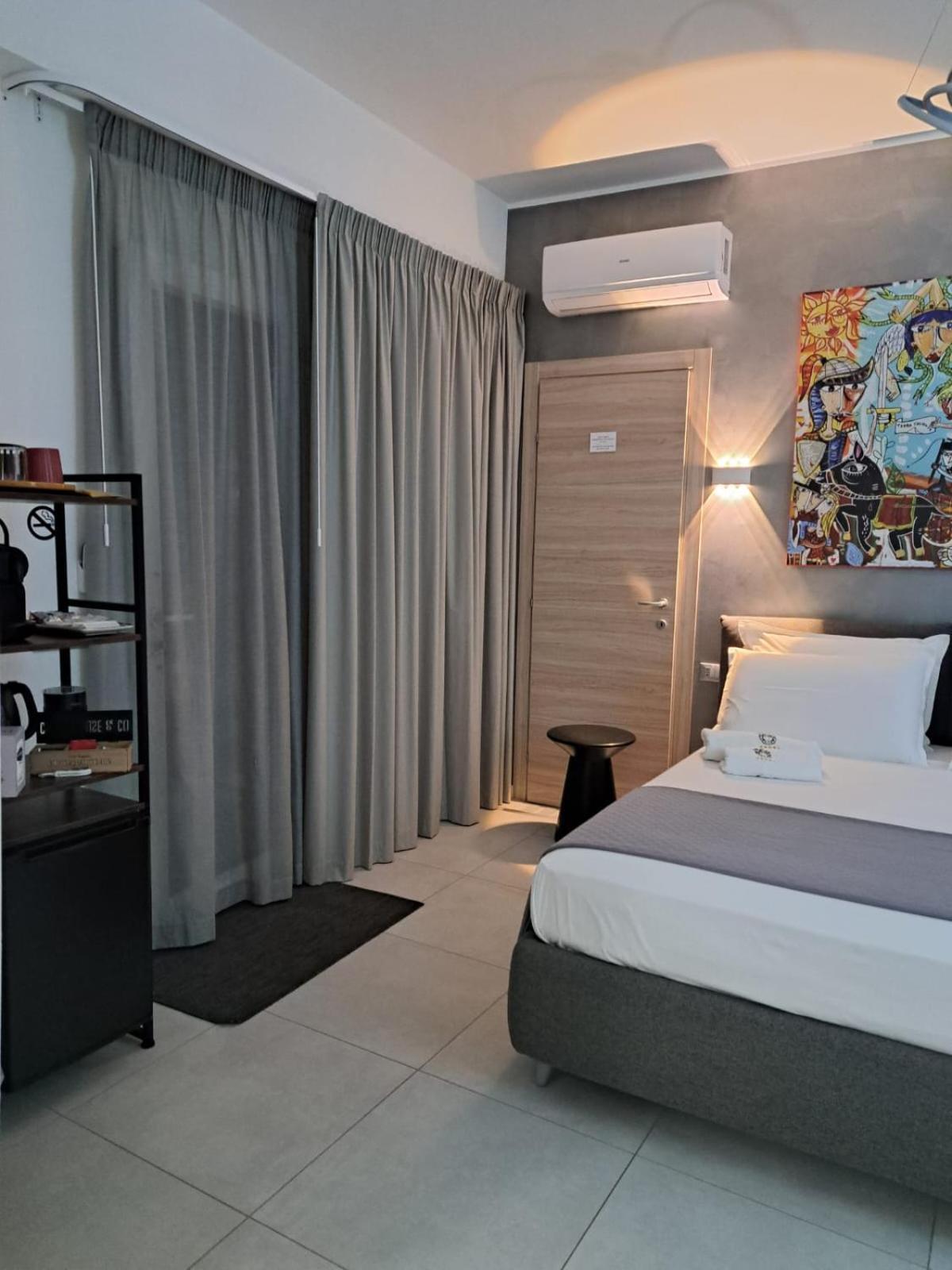 Sikelia Superior Rooms ミラッツォ エクステリア 写真