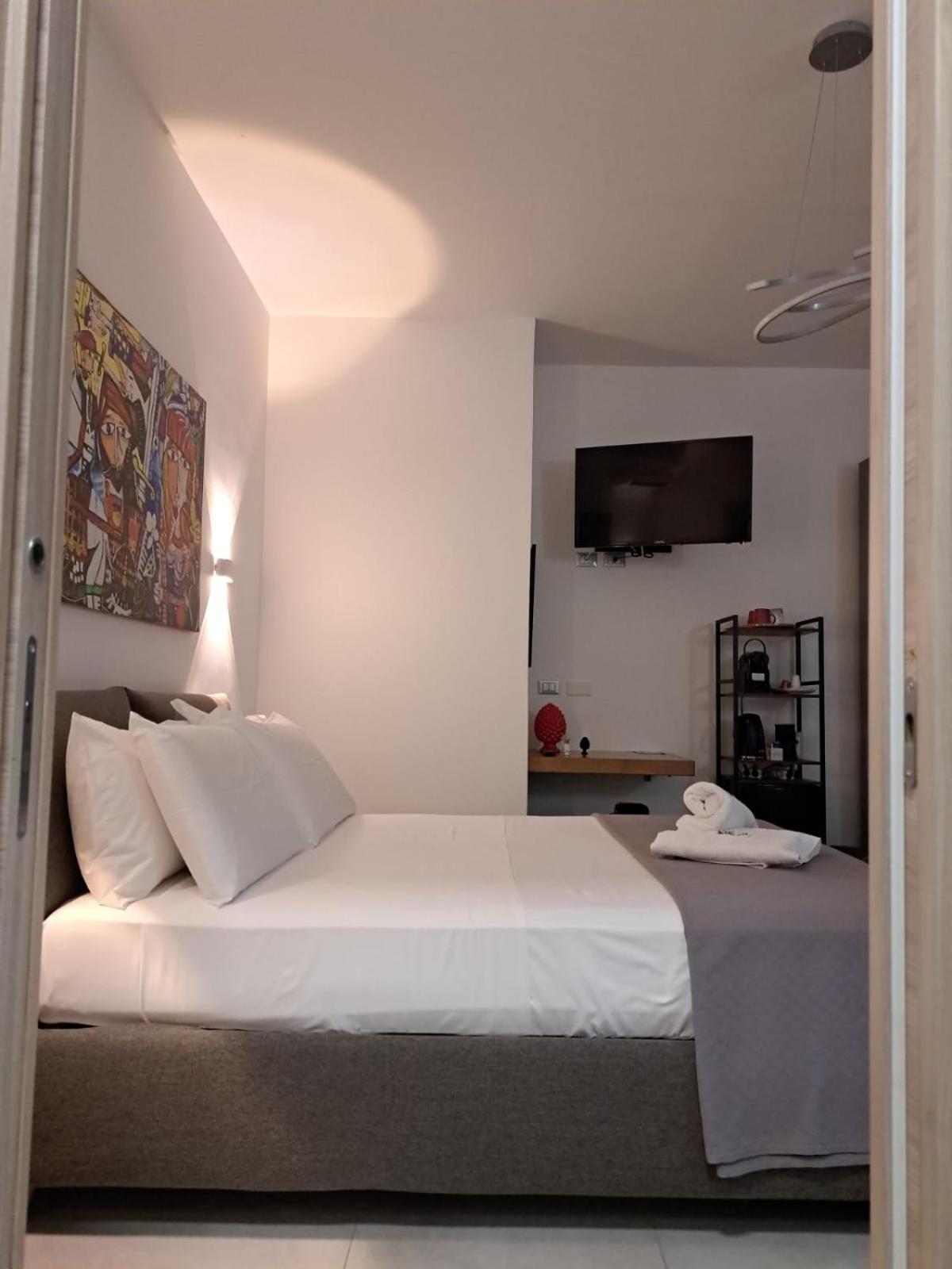 Sikelia Superior Rooms ミラッツォ エクステリア 写真